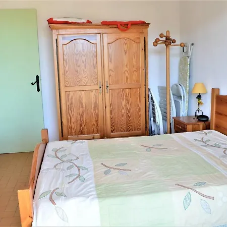 Climatise 2p Avec Parking, Proche Et Commerces A - Fr-1-226b-99 דירה